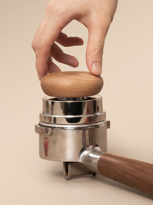 Pucks Espresso Accessories Set - Wooden