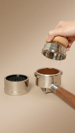 Pucks Espresso Accessories Set - Wooden