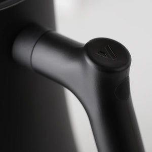 Aura Kettle 800ml Black