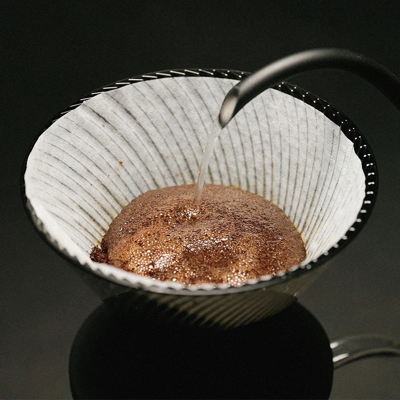 Neo Coffee Dripper V60 01 - Amber