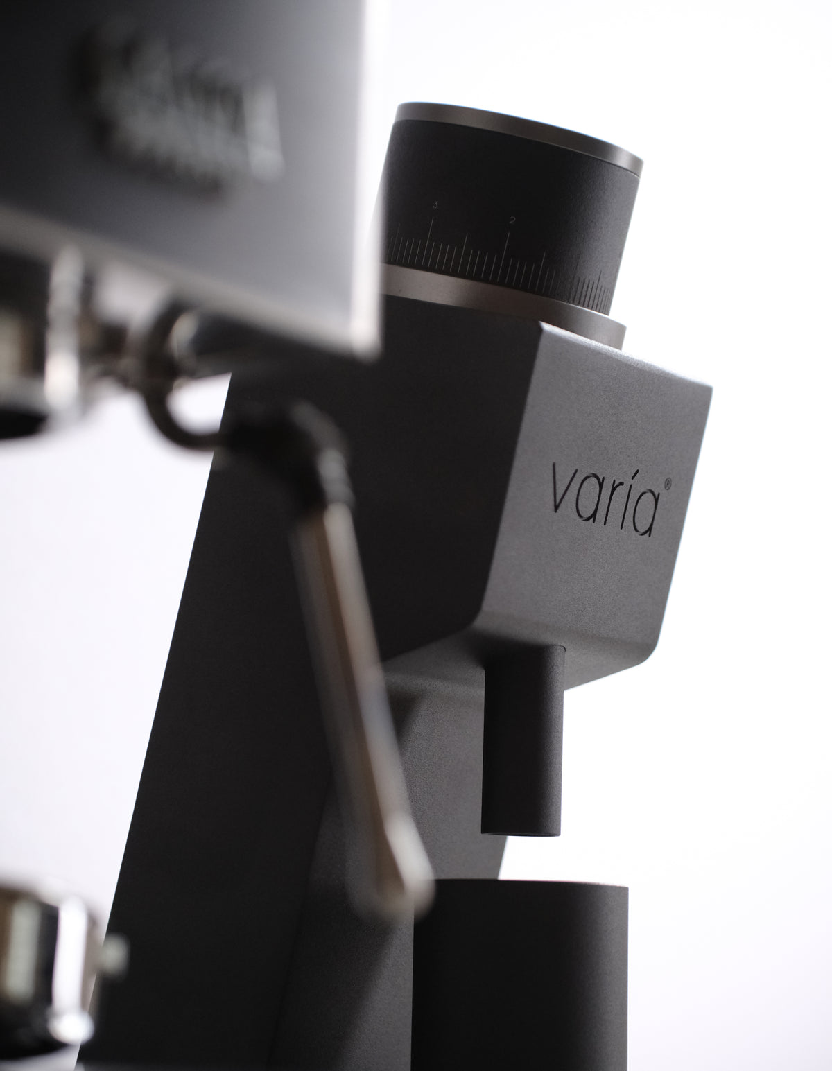 Varia VS3 coffee electric grinder in color black