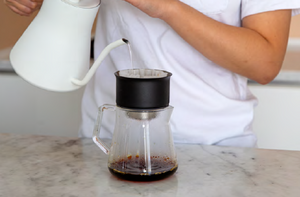 Server - Clear - Mighty Small Carafe 500ml - Fellow - Espresso Gear