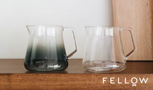 Server - Smokey - Mighty Small Carafe 500ml - Fellow